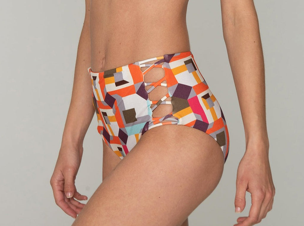 Highwaisted Bikini Bottom - CUBES