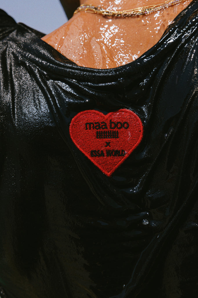 T-shirt dark grey - LOVE CLUB RED